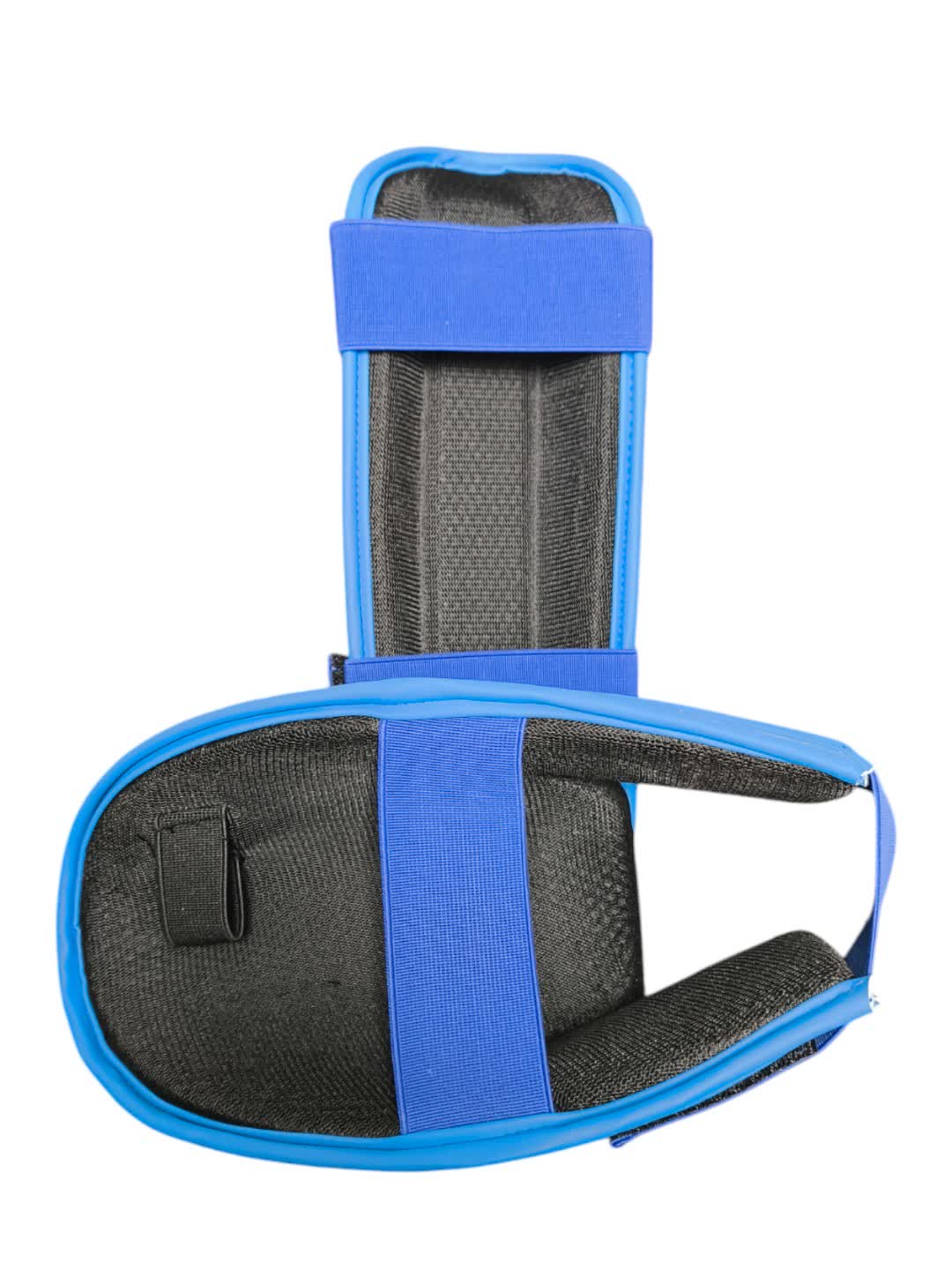 Caneleira Treino/Competição Karatê